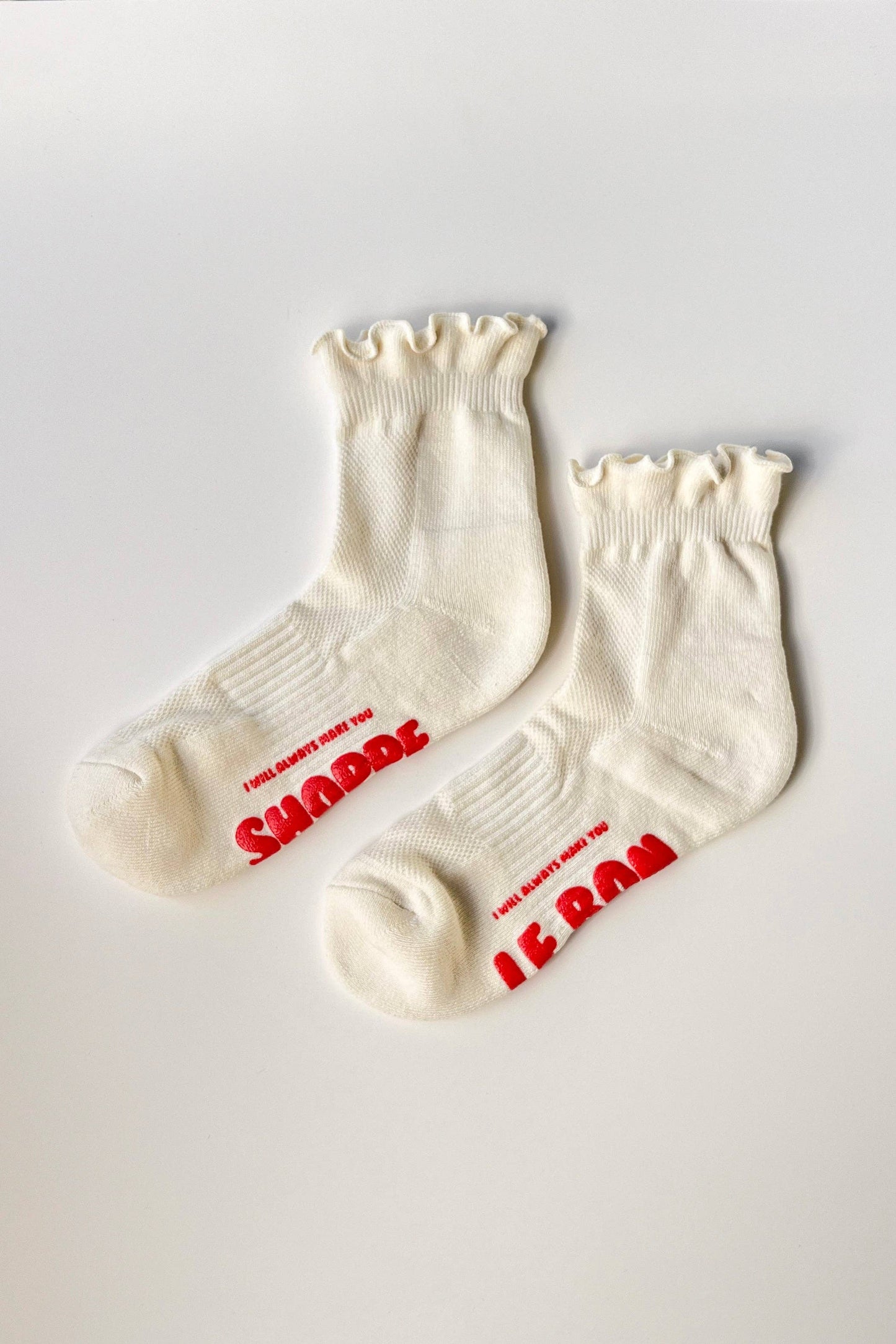 Ruffled Hugger Crew Socks (Wholesale): BANANA CREAM / RED