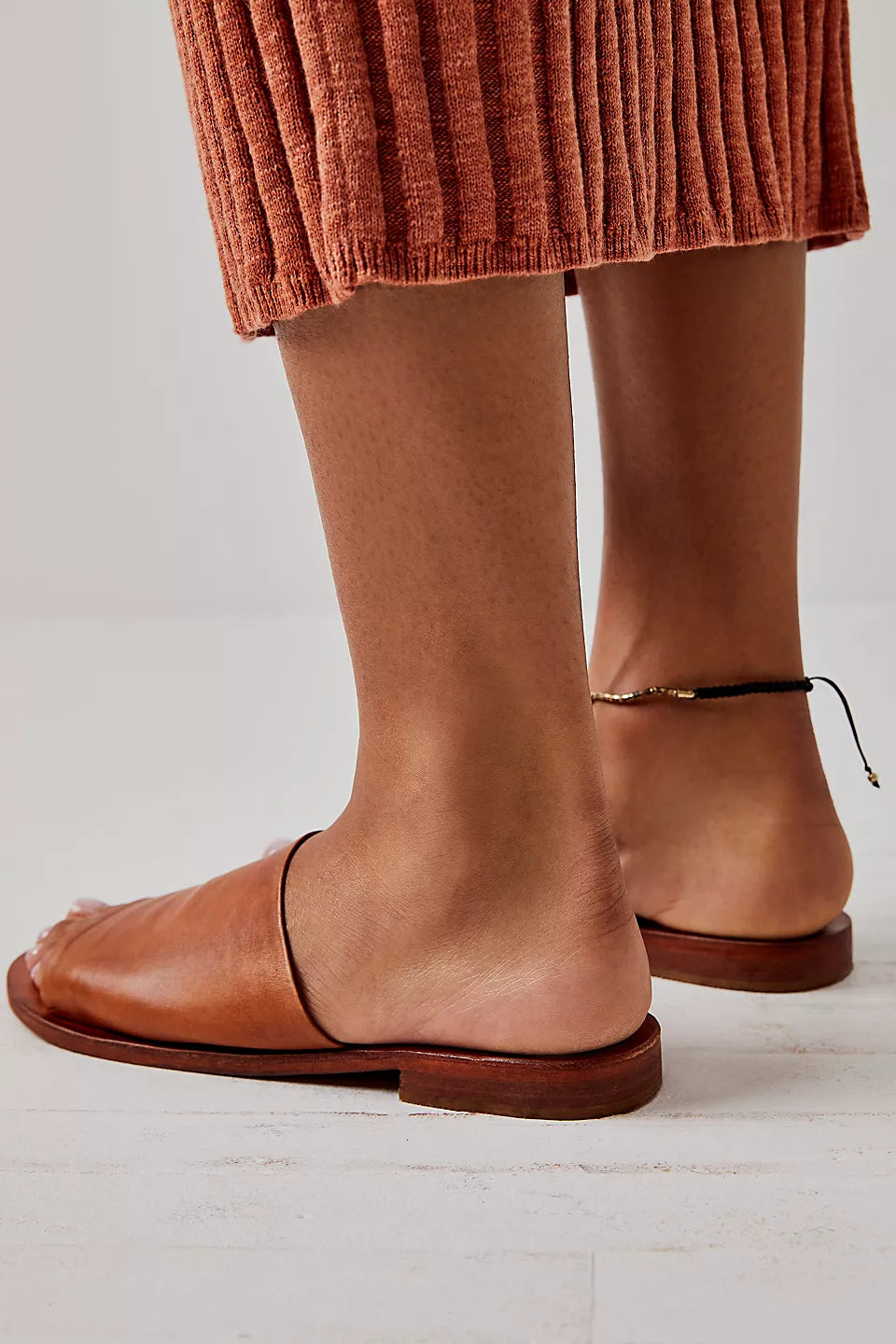 Vicente Slide Sandal