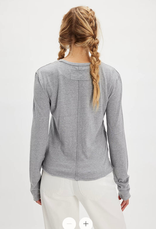 Nova Tee Longsleeve