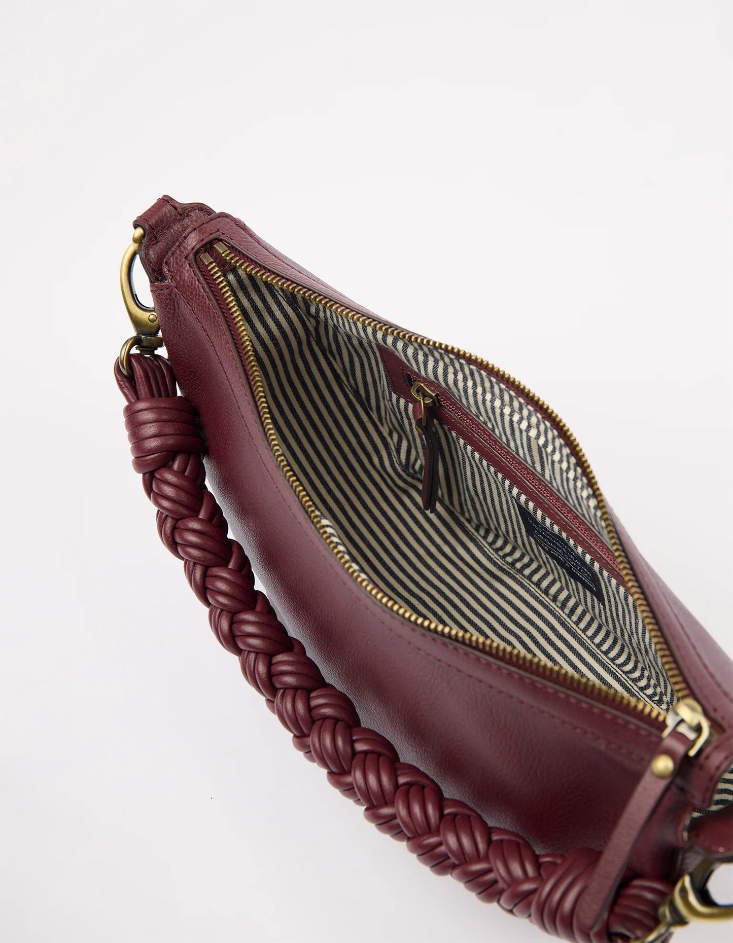 Leo Twisted Handle Bag