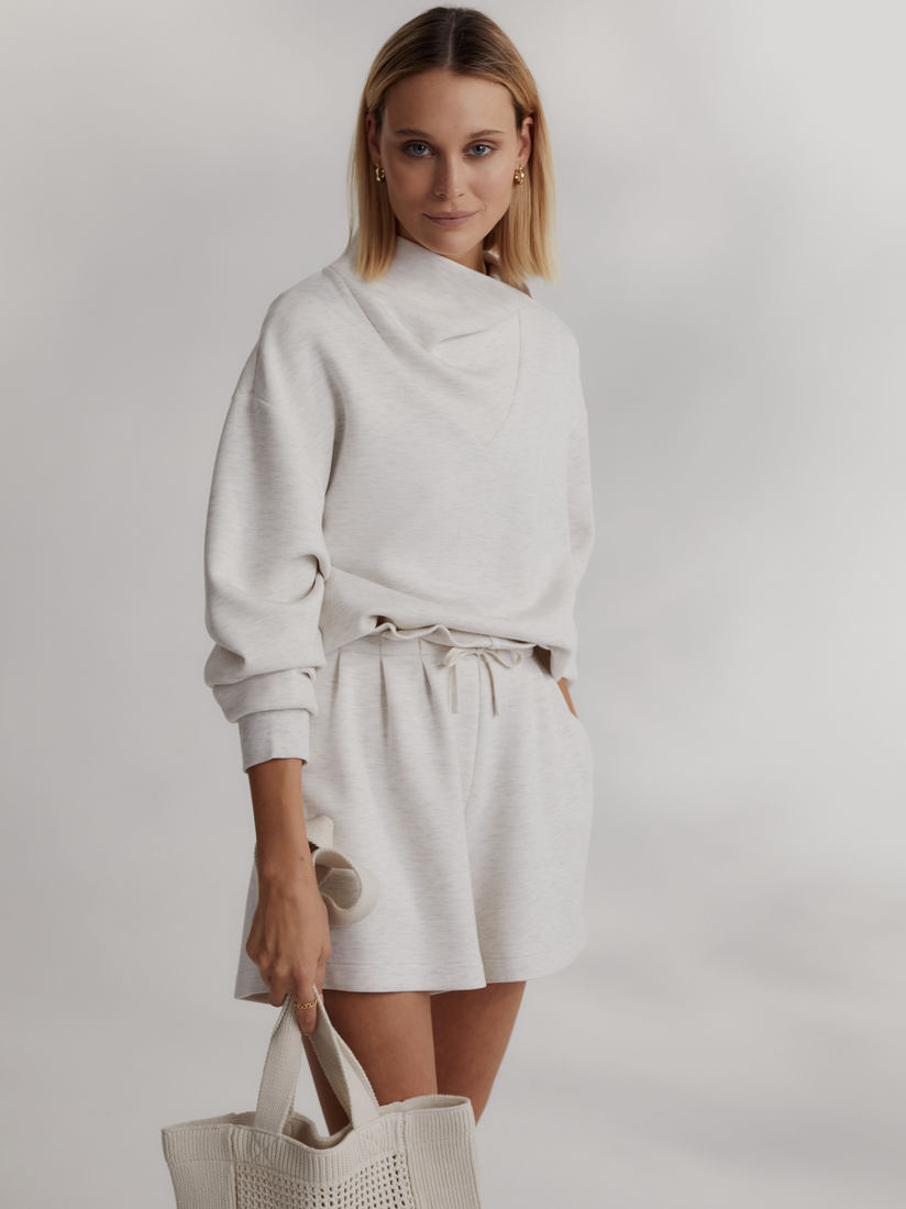 Claude High Rise Short 4.5